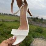 Lacy heel