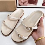 Adjustable buckled Flats