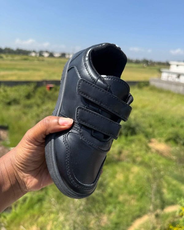 Vfeffo kids shoes( BLACK ONLY )