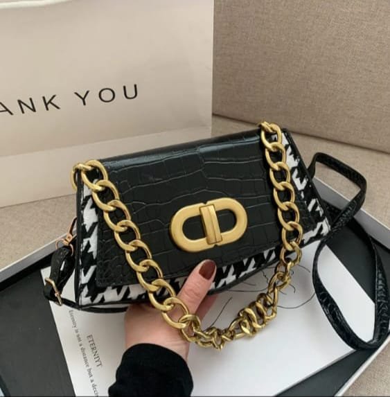 Buy Shoes Online, Heels, Flats, Sneakers, Sandals and Platforms - Thao Tree Lady Luxe Bag