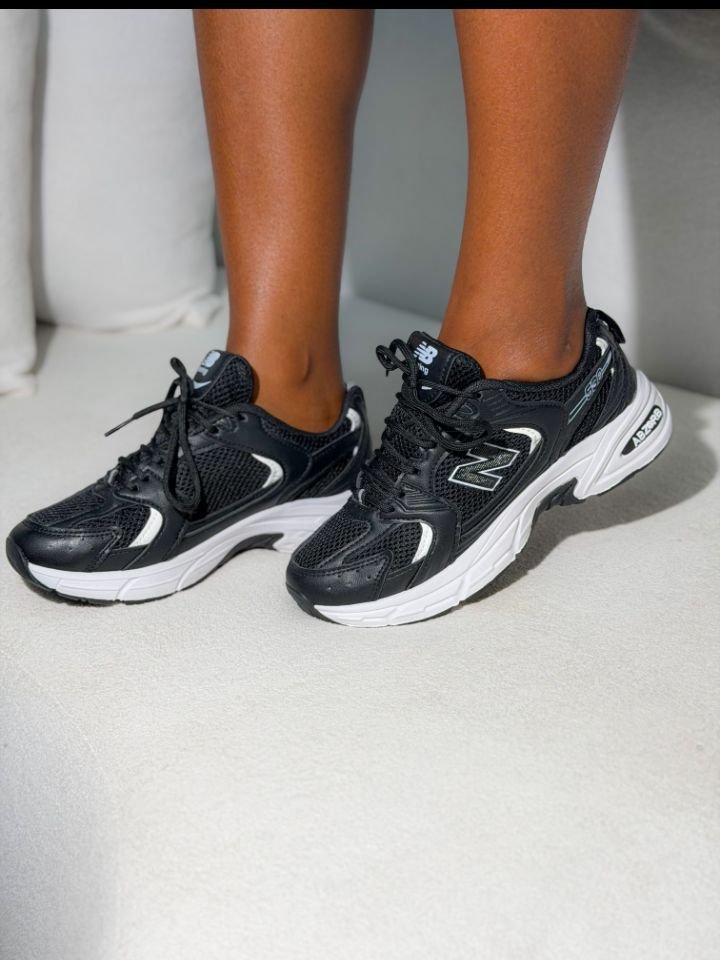 Buy Shoes Online, Heels, Flats, Sneakers, Sandals and Platforms - Thao Tree Buy Shoes Online, Heels, Flats, Sneakers, Sandals and Platforms - Thao Tree