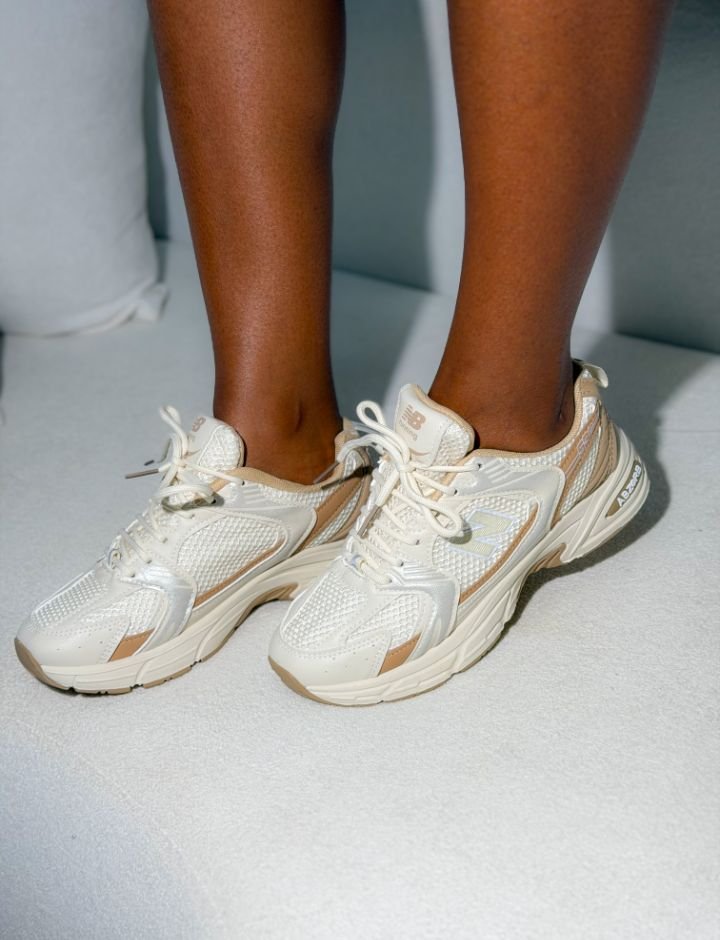 Buy Shoes Online, Heels, Flats, Sneakers, Sandals and Platforms - Thao Tree Buy Shoes Online, Heels, Flats, Sneakers, Sandals and Platforms - Thao Tree